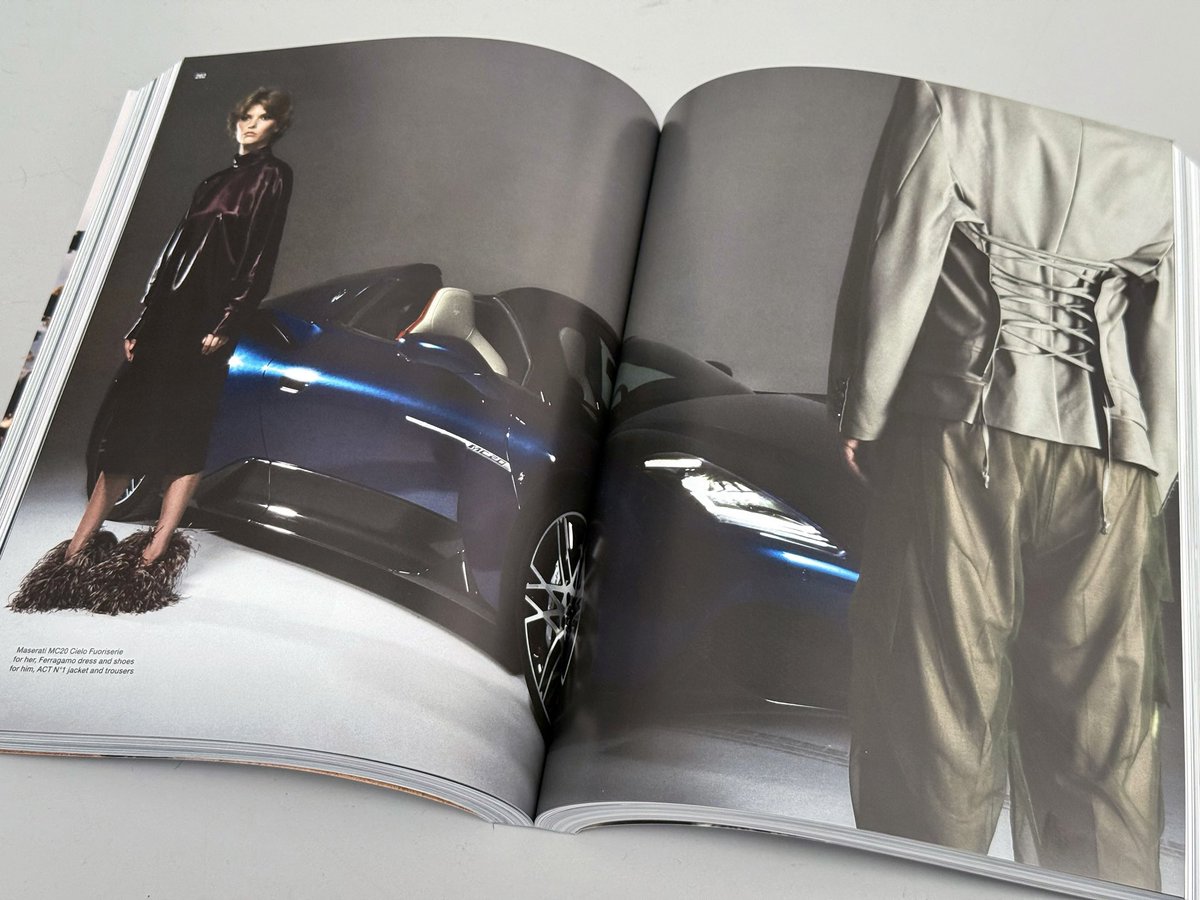 PatellidK4's tweet photo. Backstage The Collector #13 UNRELATED ISSUE - WITCHED by @nicolapagano_@wmmanagement for @thecollectormagazine @nicolapantano_@maserati
#spazio36 #maseratimc20cielo #backstage #thecollector
#photoshoot #studios #editorial #milan #fashion https://t.co/lK5dUnhOr7