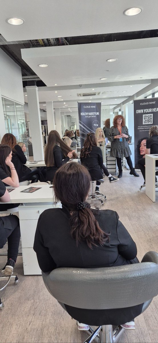 Harrogate College tweet media