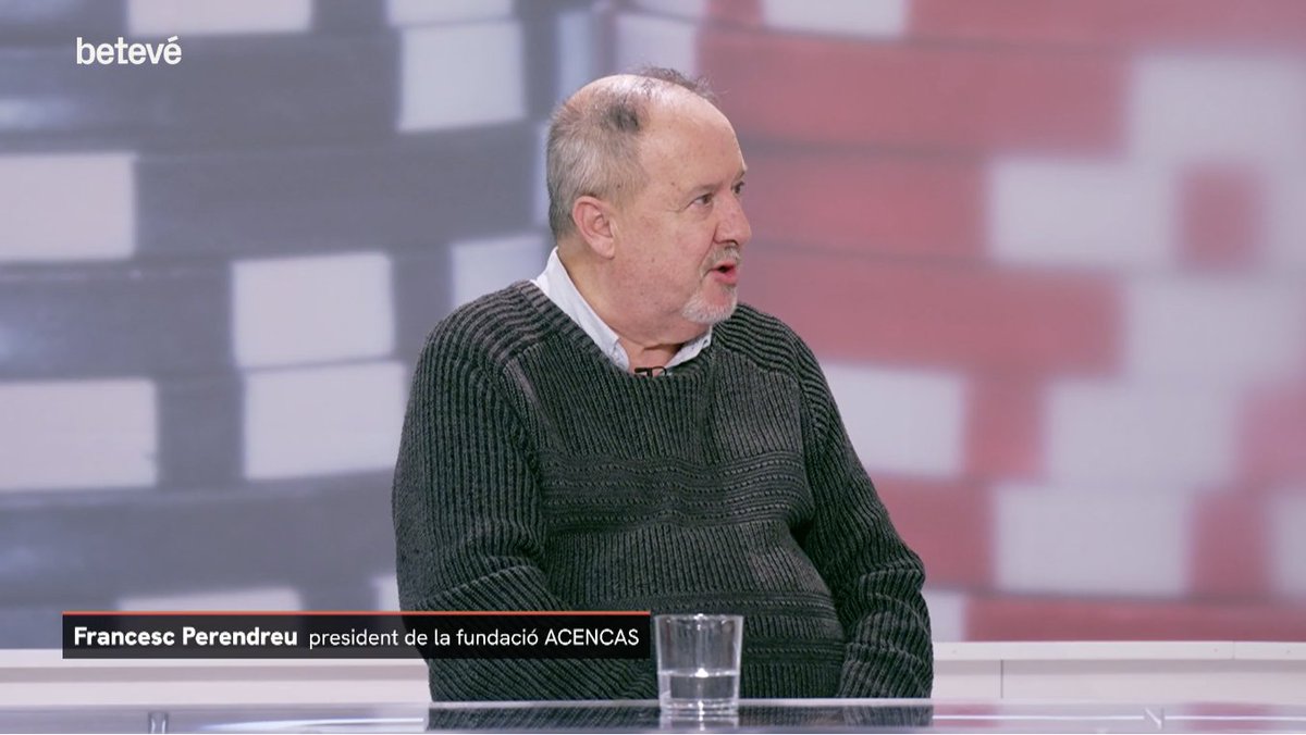 acencas's tweet photo. Francesc Perendreu parla sobre l'addicció al joc en el programa #BetevéDirecte  de @beteve💬: "Un dels problemes és la publicitat del joc públic, que transmet missatges idealitzats als joves."

🔗 Més informació: https://t.co/MRdW9n5UVI https://t.co/yPybtOuial