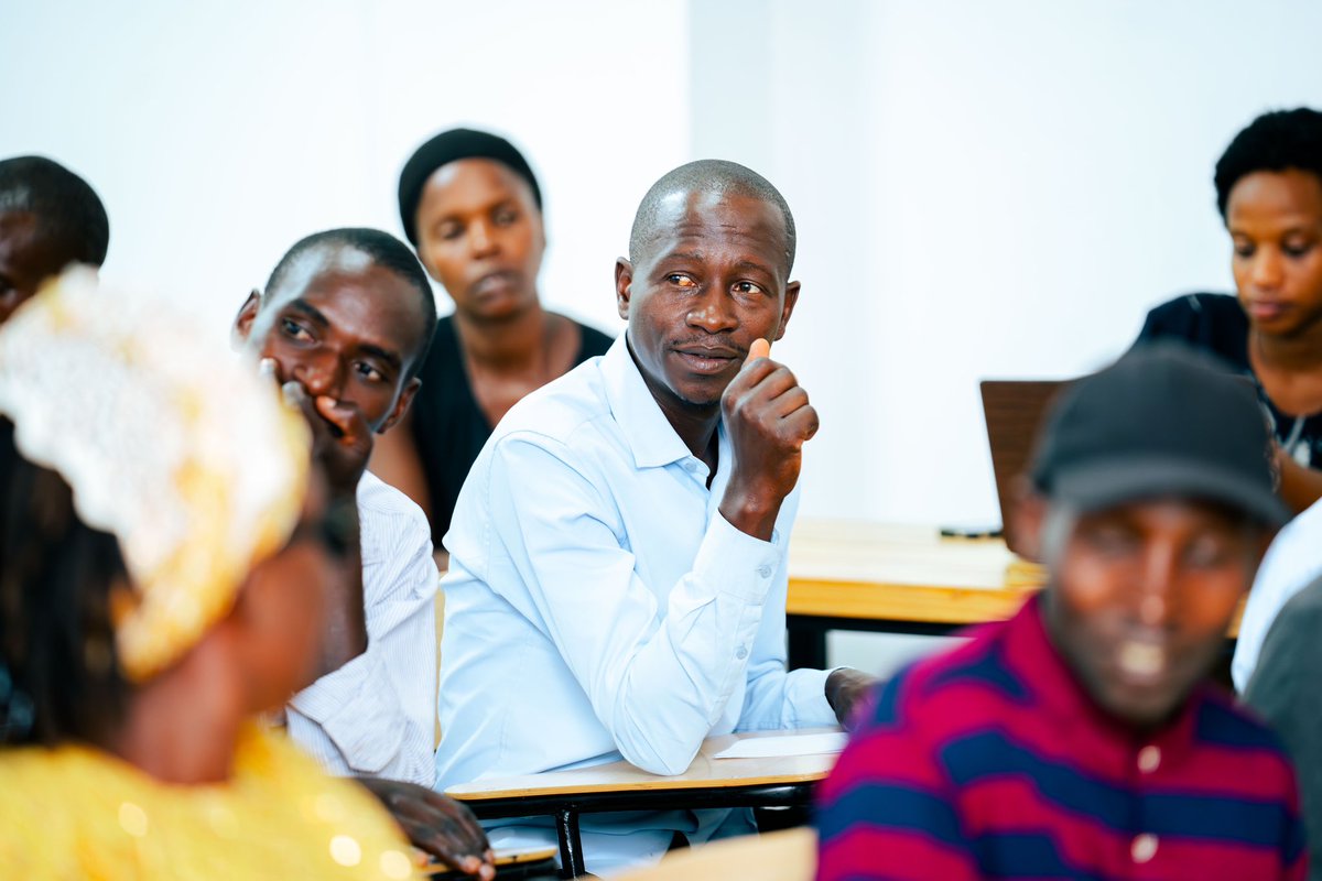 GEWRwanda's tweet photo. The @Inkomoko 2nd cohort Value Chain Integration Workshop discussed the product certification process with @rwandastandards and @RwandaFDA

As well as @InkomokoRwanda’s support in helping businesses achieve certification, along with the benefits of EBM. 

#GEW2024 #GEWRwanda2024 https://t.co/TpfjGMZEde