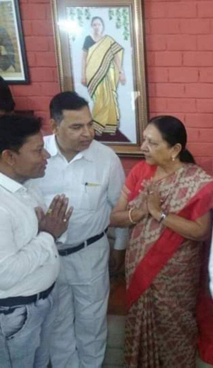 GHtiwari's tweet photo. @GovernorofUp @anandibenpatel आफको सादर प्रणाम 🙏🙏  आपको  जन्मदिन की हार्दिक शुभकामनाएं । आप स्वस्थ रहें  आप दीर्घायु हो एवं सतत देश की सेवा में कार्यरत रहे ऐसी माँ उमिया एवं भगवान श्री राम से प्रार्थना 🙏💐🎂
  आपका G H Tiwari Asarwa Ahmedabad
Former Uttar zone In charge &amp; Gen. Sec. Karnavati https://t.co/AfrNKhNKZZ