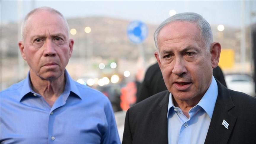 temoris's tweet photo. El primer ministro de Israel, Benjamin Netanyahu, y su recientemente despedido ministro de Defensa, Yoav Gallant, son ya oficialmente prófugos de la justicia internacional.

Este jueves, la Corte Penal Internacional rechazó los argumentos de Israel de que carece de jurisdicción porque, aunque Israel no es firmante de los tratados que dieron origen a la Corte, Palestina sí lo es y los crímenes cometidos en su territorio son parte de su jurisdicción, independientemente de quién los cometa.

Además, la Corte emitió órdenes de arresto contra Netanyahu y Gallant por crímenes contra la humanidad y por crímenes de guerra.

Vale recordar que este es un proceso distinto del que está en marcha en el otro alto tribunal de La Haya, la Corte Internacional de Justicia, contra Israel por el crimen de genocidio.

https://t.co/4KUY2rBUXn