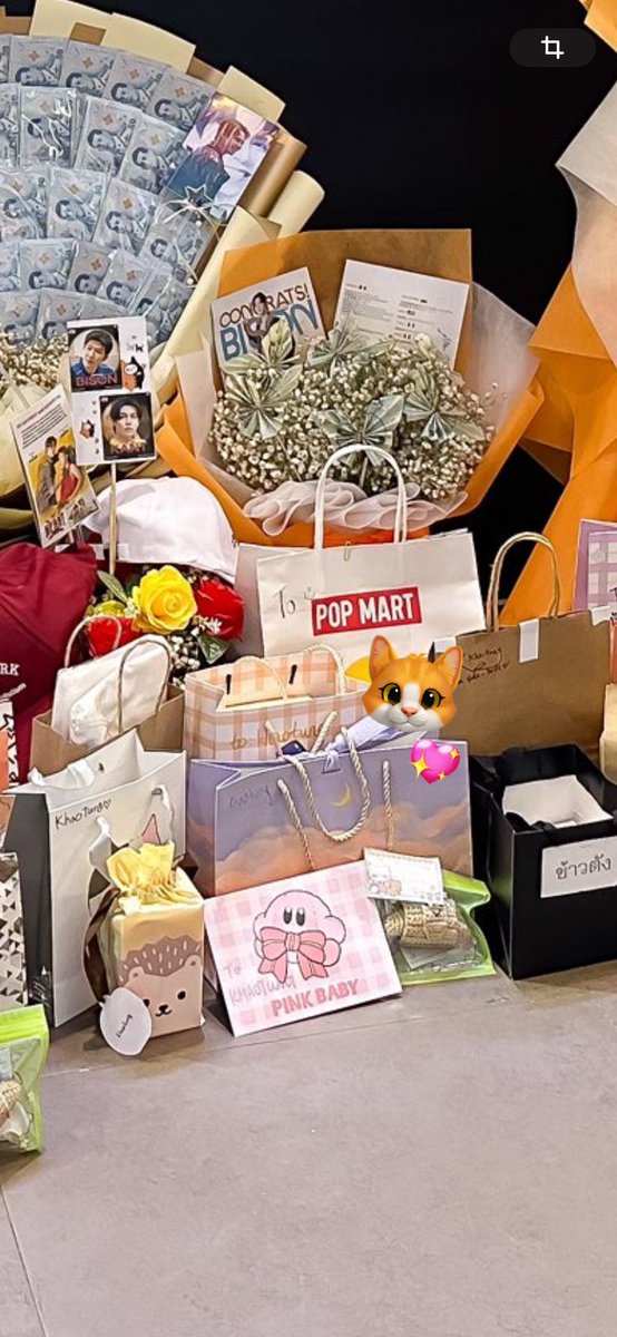 ktgsmile's tweet photo. @myktnw @Firstkpp I just hope you liked it and that the gift isn’t repeated. Te quiero mucho 🥲💖 

#TheHeartKillers @myktnw you Nataly from Chile 🧚🏻‍♀️🎀💝 https://t.co/lI75veKNdX