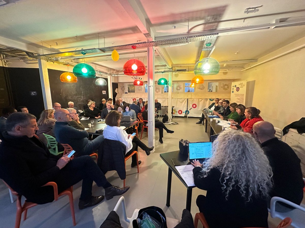 Réunion productive hier de notre comité exécutif !
👉Débrief rencontre ac Nicolas Daragon sur la sécurité du quotidien
👉Actu nationale &amp; activités du FFSU
👉Préparatifs Assises 2025 (21-22 mai à Toulouse)
👉Échanges avec Roger Vicot sur la police de proximité

#SécuritéUrbaine