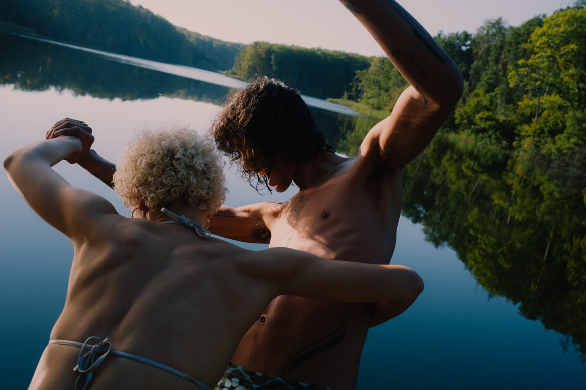 alexkibb_'s tweet image. Long days at the lake on Fujifilm X100V