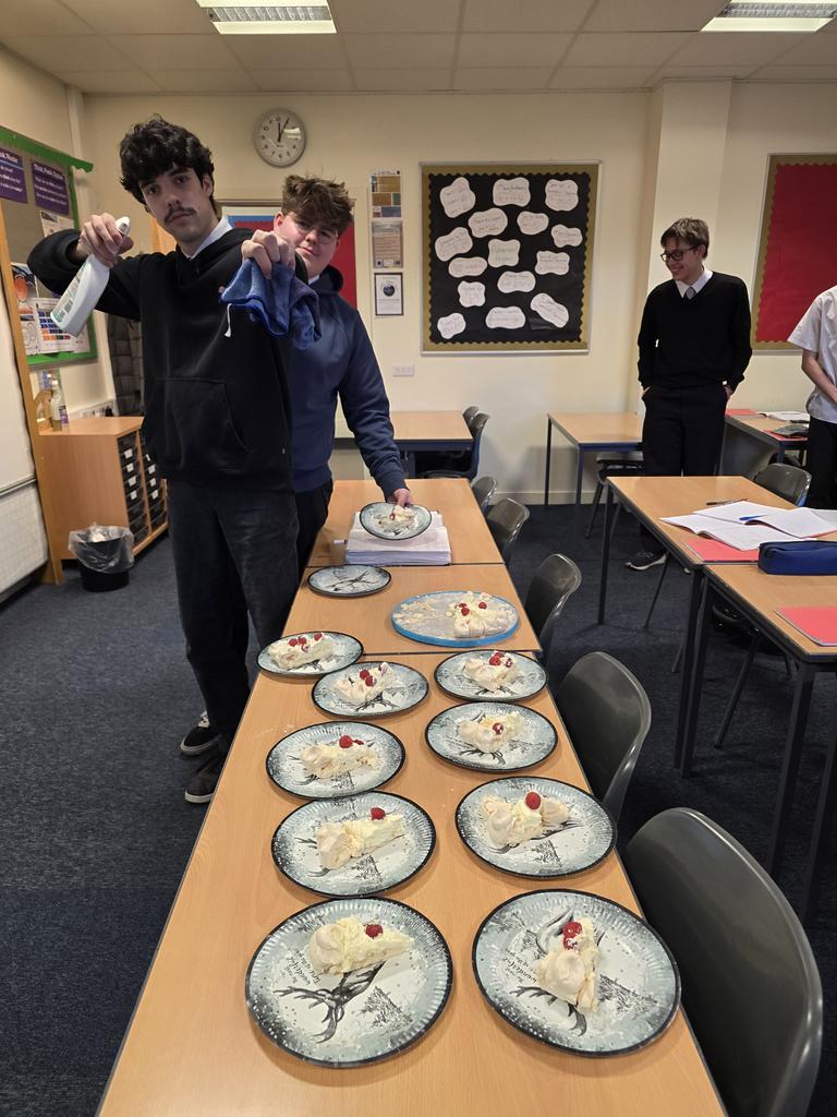 Hermitage Maths tweet media