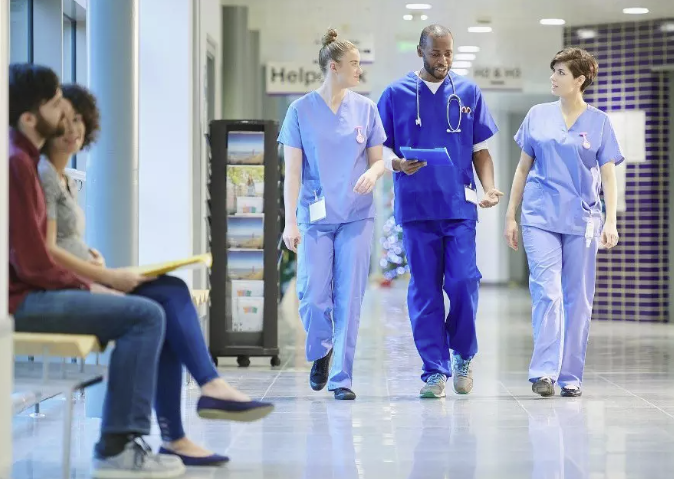 University of Surrey (@uniofsurrey) on Twitter photo New <a href="/economicssurrey/">Economics at Surrey</a> research finds that lower nurse and senior doctor turnover rates in NHS hospitals are associated with better patient health outcomes. Hospitals with higher staff turnover had higher 30-day mortality risks for emergency patients. Find out more: New <a href="/economicssurrey/">Economics at Surrey</a> research finds that lower nurse and senior doctor turnover rates in NHS hospitals are associated with better patient health outcomes. Hospitals with higher staff turnover had higher 30-day mortality risks for emergency patients. Find out more:
