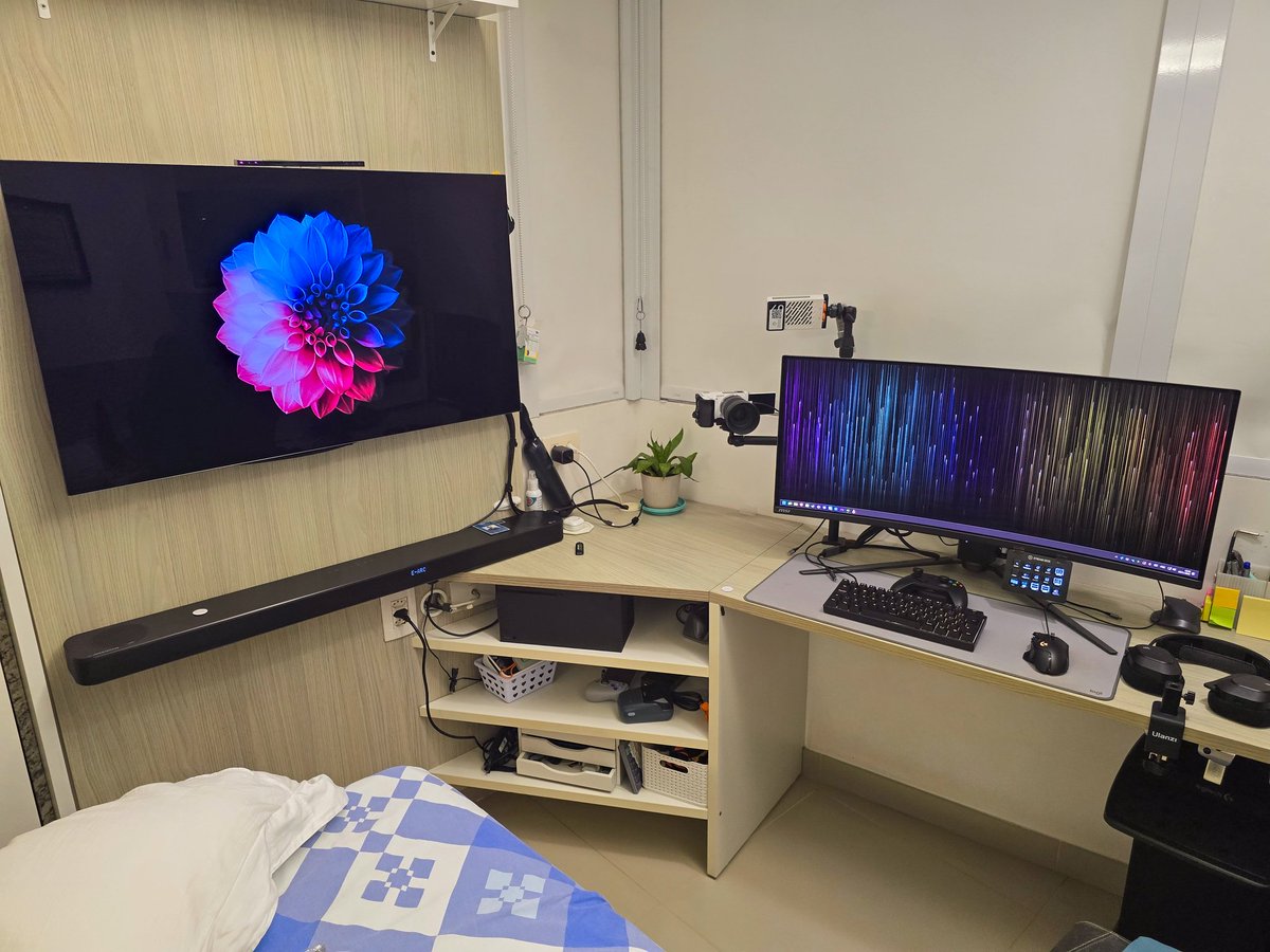 hfps_dev's tweet photo. Update de fim de ano do setup
Monitor novo: MSI 341CQP OLED
Upgrade no PC: 5700X3D e Deepcool Assassin IV
O que será que vem em 2025? https://t.co/tcvZQCnhoL