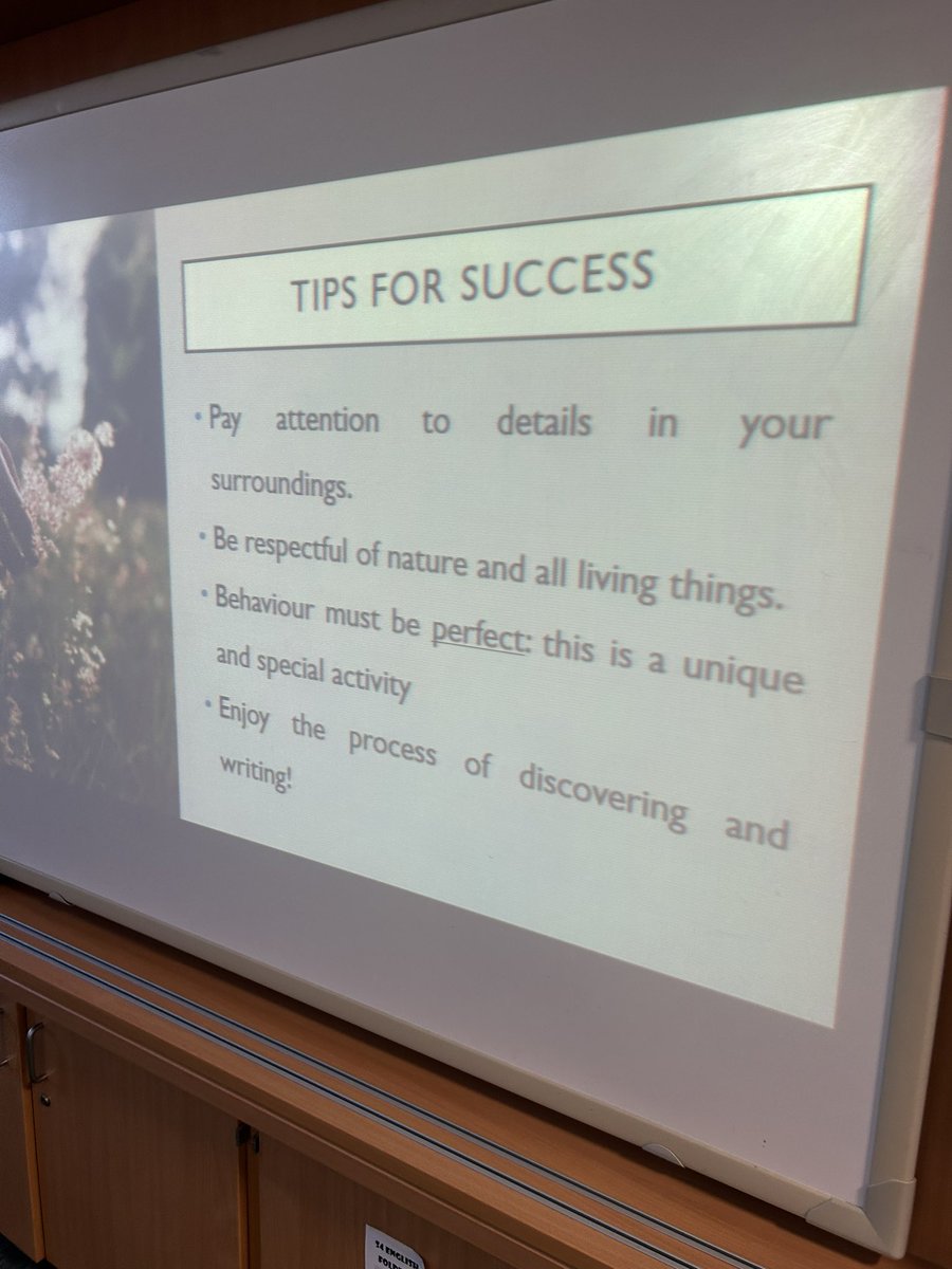 Today <a href="/SNHSEngDrama/">@snhsengdrama</a> took some S1 pupils out into the values garden to work on a creative writing piece based on their 5 senses. Thank you for inviting me along. S2 you were fantastic, we cannot wait to see your finished pieces of work ✍️ ☀️ 🥶 <a href="/stninianshs/">St Ninian's HS</a> <a href="/DavidKillin/">Mr Killin</a>