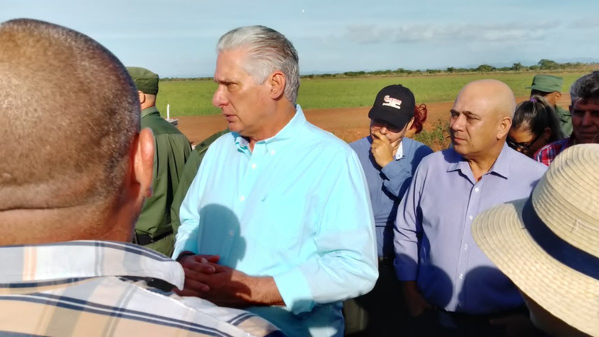 Junto a <a href="/DiazCanelB/">Miguel Díaz-Canel Bermúdez</a> visitamos la UEB "Semillas Cubanacán". Allí se desarrolla un Proyecto de Inversión Extranjera con una empresa  vietnamita que concibe la plantación de 1000 ha de arroz. Es una prioridad para  proporcionar soberanía alimentaria. #UnidosXCuba