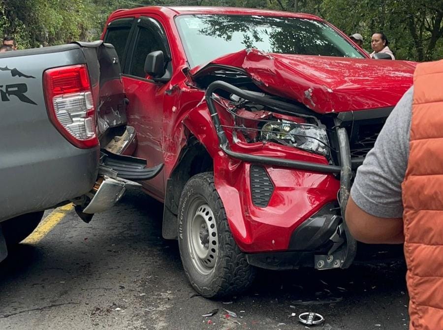 olivanoticias's tweet photo. ✅ Chocan camionetas y cierran la circulación en la carretera Orizaba-Zongolica
#CórdobaOrizaba #OlivaNoticias #Multimedios
https://t.co/BX3ONMl2vA https://t.co/KeZXnK9SW7