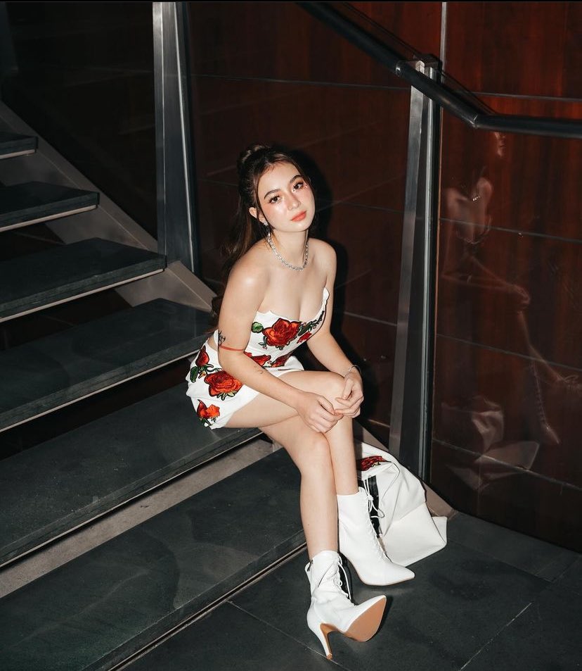 sofia smith is literally a barbie doll