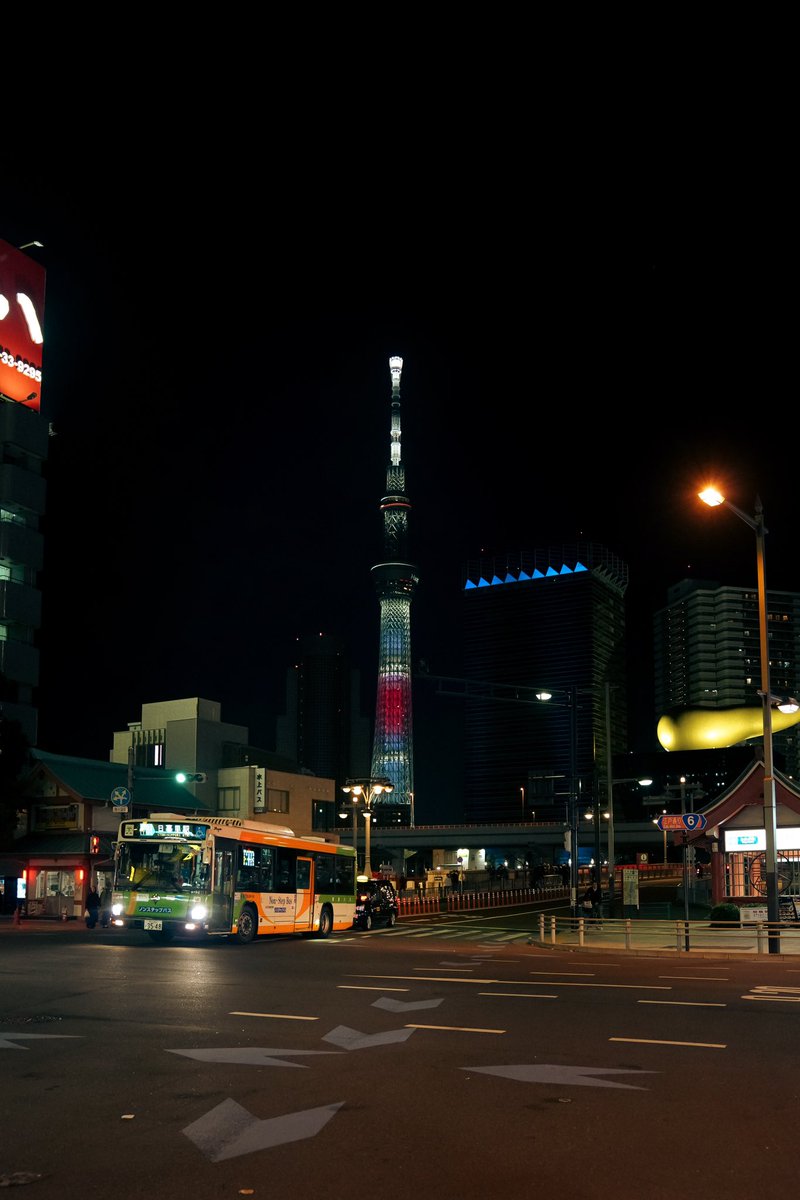 abe_japangraphy's tweet photo. 浅草の夜景 Skytree https://t.co/osyIB4JLNO