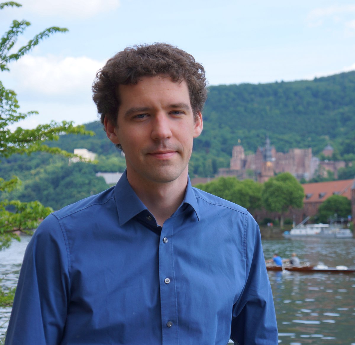 Heidelberger Akademie der Wissenschaften (@hadw_bw) on Twitter photo Heute wird Prof. Max Hansmann <a href="/TU_Dortmund/">TU Dortmund</a> mit dem renommierten Klung-Wilhelmy-Wissenschaftspreis ausgezeichnet. 2016 gewann er den Karl-Freudenberg-Preis der HAdW und war danach Akademie-Kollegiat bis 2021. Herzlichen GlĂĽckwunsch!
👉klung-wilhelmy-wissenschafts-preis.de Heute wird Prof. Max Hansmann <a href="/TU_Dortmund/">TU Dortmund</a> mit dem renommierten Klung-Wilhelmy-Wissenschaftspreis ausgezeichnet. 2016 gewann er den Karl-Freudenberg-Preis der HAdW und war danach Akademie-Kollegiat bis 2021. Herzlichen Glückwunsch!
👉klung-wilhelmy-wissenschafts-preis.de