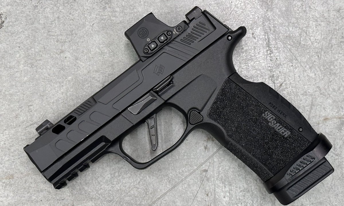 fdez_werx's tweet image. New P365 Macro magwells dropping tomorrow!