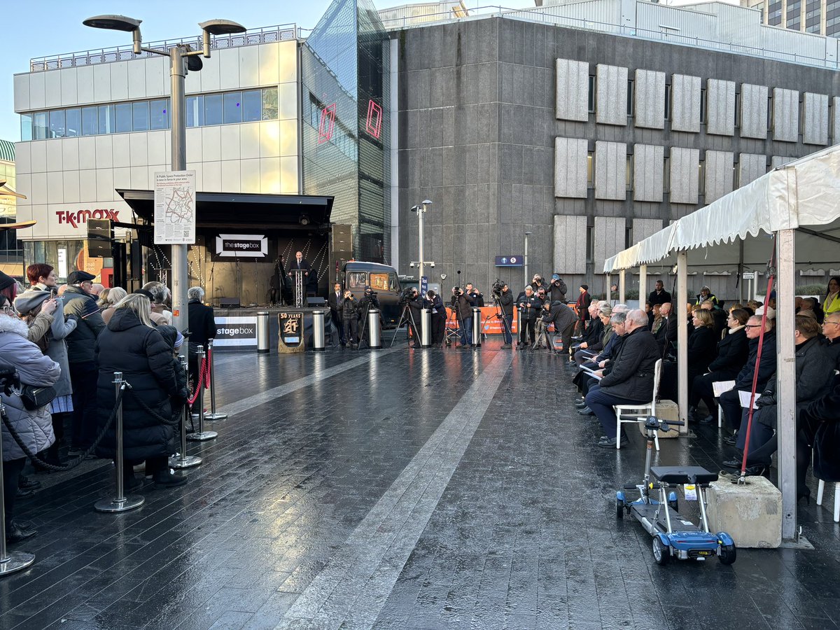 Hannah Bechelet (@hannahbechitv) on Twitter photo A memorial service for those who died in the #Birmingham Pub Bombings, 50 years ago today, has begun at New Street Station.
<a href="/ITVCentral/">ITV News Central</a> A memorial service for those who died in the #Birmingham Pub Bombings, 50 years ago today, has begun at New Street Station.
<a href="/ITVCentral/">ITV News Central</a>