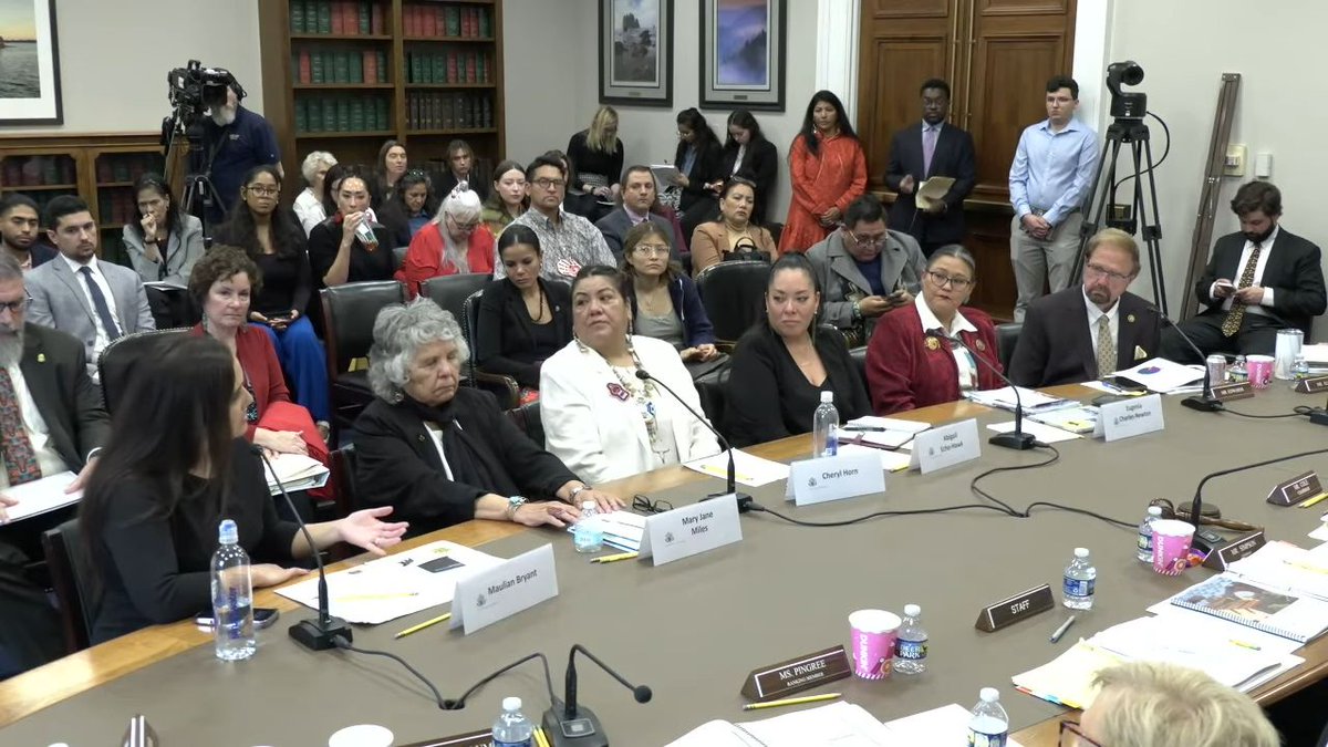 N. Dakota Monitor || bsky @northdakotamonitor.com (@ndmonitor) on Twitter photo From jurisdictional issues to lack of resources, Indigenous women testify on MMIW crisis
buff.ly/3ZdBOz4 via <a href="/ArizonaMirror/">Arizona Mirror || bsky @azmirror.com</a> From jurisdictional issues to lack of resources, Indigenous women testify on MMIW crisis
buff.ly/3ZdBOz4 via <a href="/ArizonaMirror/">Arizona Mirror || bsky @azmirror.com</a>