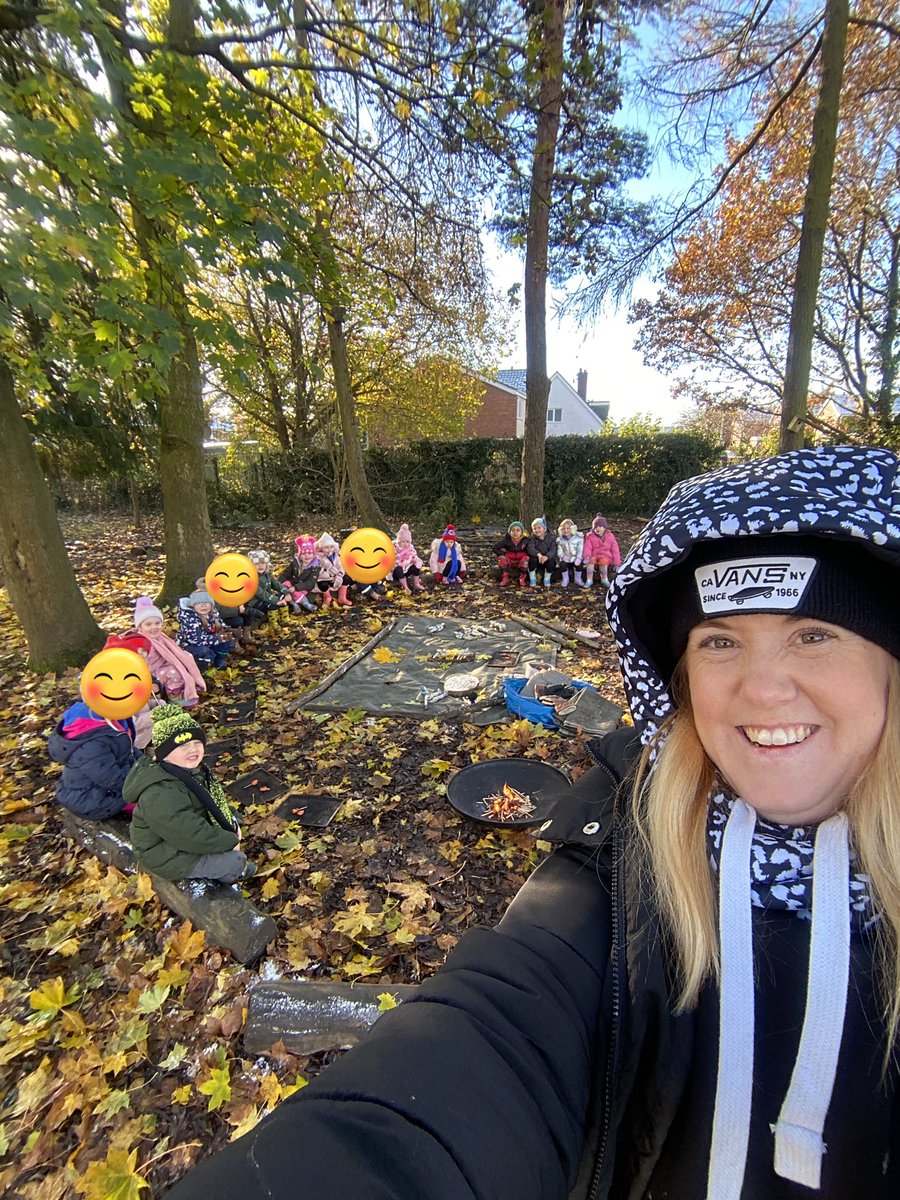 HartfordPrimary's tweet photo. A magical morning at Forest schools for EYKR, we wrapped up warm and worked in teams to create houses, we learnt how to create a spark and warmed up by the fire with a toasted marshmallow! @createlearning_ @headintothewild https://t.co/QoVdmNyaFk