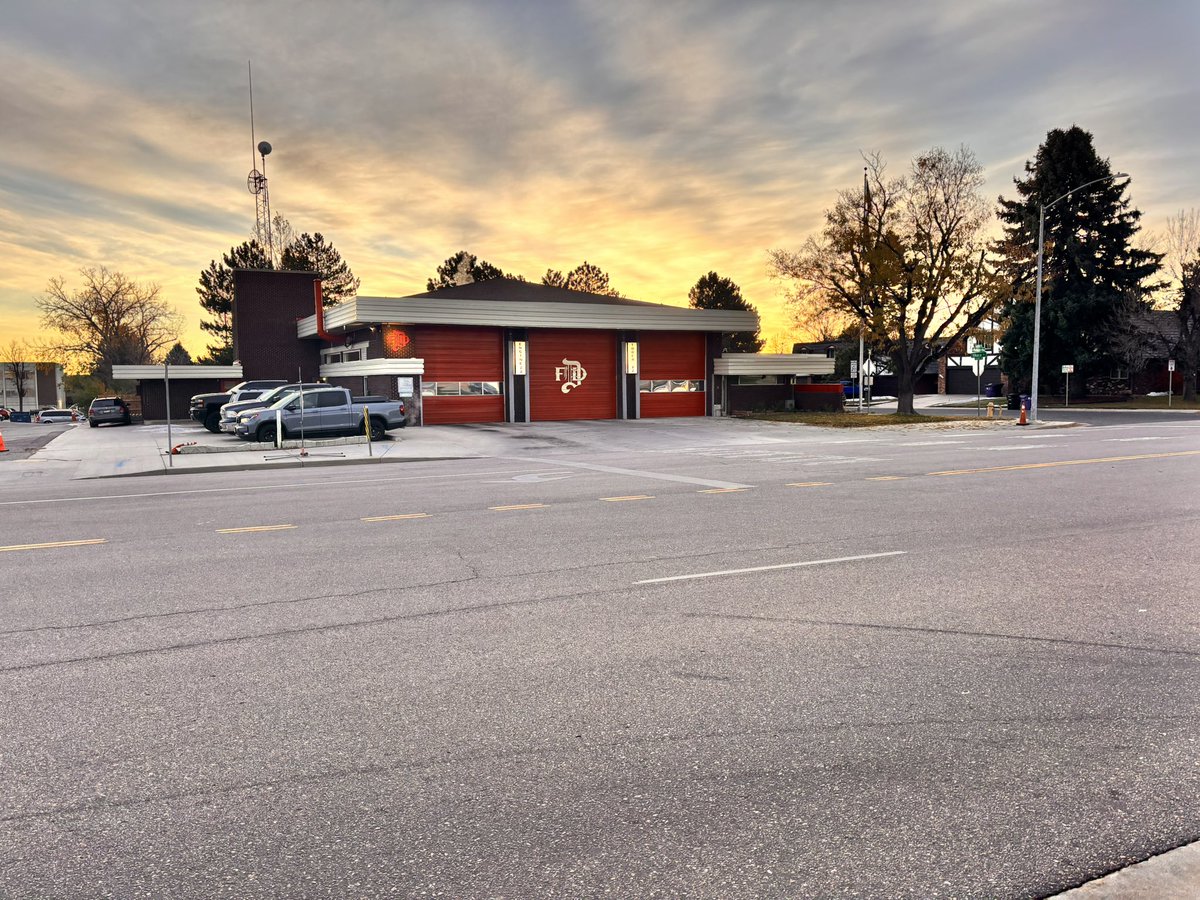 Leopity373's tweet image. Nothing like some #firebuffing  on a crisp fall day am I right @Denver_Fire