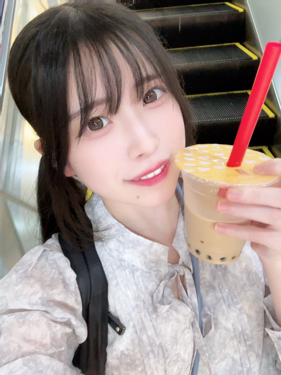 appare_rea's tweet photo. 学割をたくさん使おうの活動🧋 https://t.co/ps6ucErrid