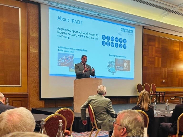 Today, <a href="/TRACIT_org/">TRACIT</a> <a href="/jeffreyphardy/">Jeffrey Hardy</a>  launched the UK pilot to operationalize a #PPP to identify, detect and report occurrences of #forcedlabor and #childlabor in the #illicitsupplychain.

📖: tracit.org/forced-labor.h…