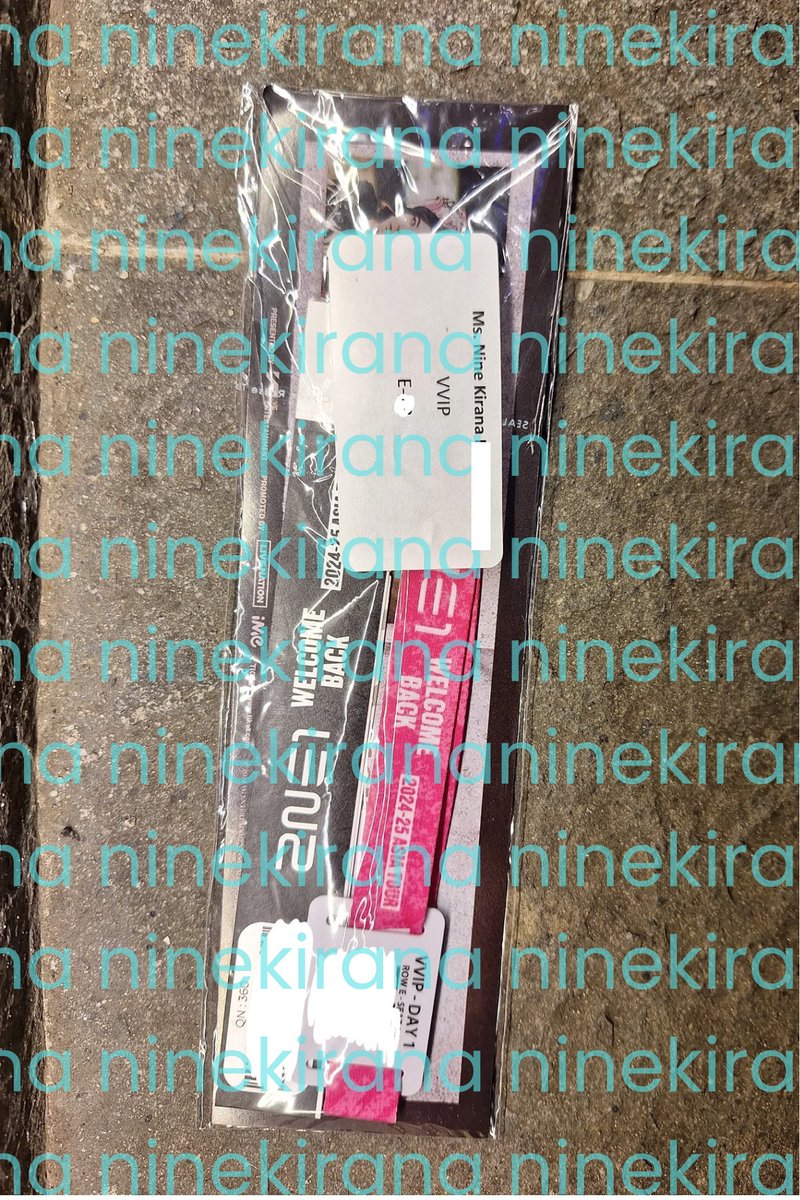 ninekirana's tweet photo. WTS 2NE1 in Jakarta

CAT 1B (2 Tix QN 2XX)
VVIP (1 Tix Row E) with soundcheck &amp; send off

Underprice, COD wristband 🫶🏼

#2NE1_WELCOMEBACK #2ne1injakarta #2NE1 https://t.co/hyU2f1ESwd