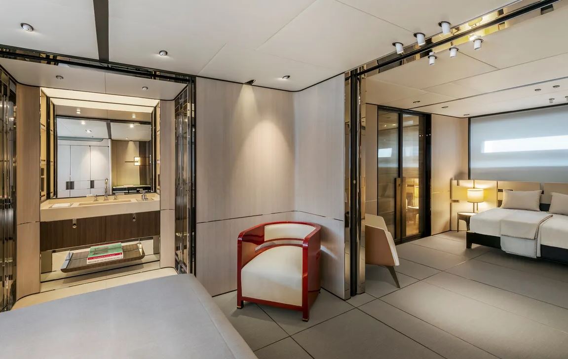 RoyaleOceanic's tweet photo. 💥 Rossinavi 49.9-meter Superyacht Charter
💥 An incredible well-established yacht offering luxurious accommodation for up-to 8 to 10 guests in 4 to 5 staterooms, consisting of: a stylish Owners suite situated forward on the main deck with an exclusive balcony and panoramic views https://t.co/yZJFmAph6r