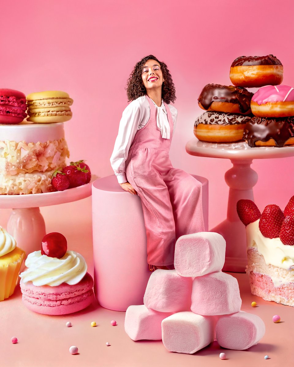 SecretsdeLoly's tweet photo. Welcome to Candyland 🍭  

Toutes les textures ont leur Coffret CandyHouse 🥹 5 versions à -50% composées d'une routine complète de 4 produits, de 3 nouveaux accessoires et d'un Boost Curl au format voyage✨

En exclusivité sur notre site internet : https://t.co/khFBlPNRUQ 💖 https://t.co/3vEELZndZl