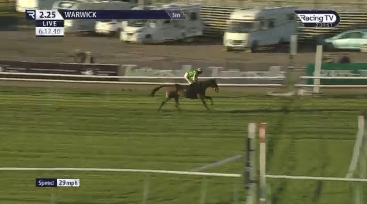 BullyBoyTips's tweet image. Torn and Frayed wins with ease! 10/3 winner ✅ back to back for the day now