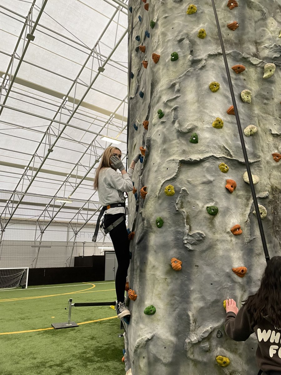 Robyn Caldwell tweet media