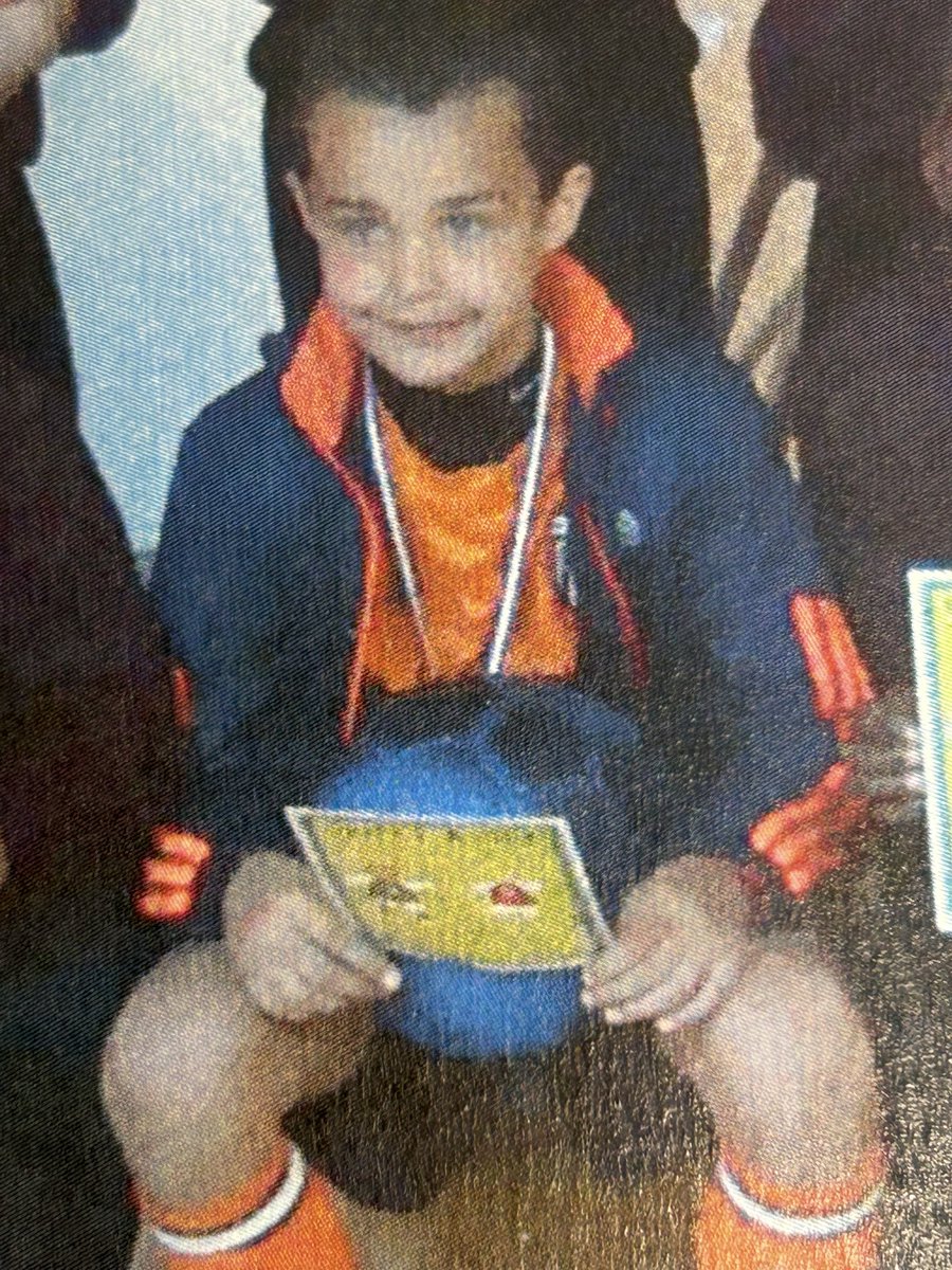 Adam Collings tweet media