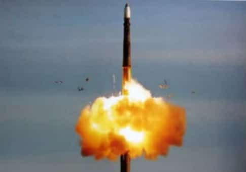 ANALYSIS: Russia Launched An ICBM Known As "RS-26 Rubezh" That NORMALLY HAS NUCLEAR WARHEADS THAT WERE REMOVED IN THIS CASE.
It Has A Range Of 3,700 Miles &amp; Can Strike Any European Capital.
It Was Not Launched To Do Real Damage (Without Nukes) IT WAS A WARNING SHOT!