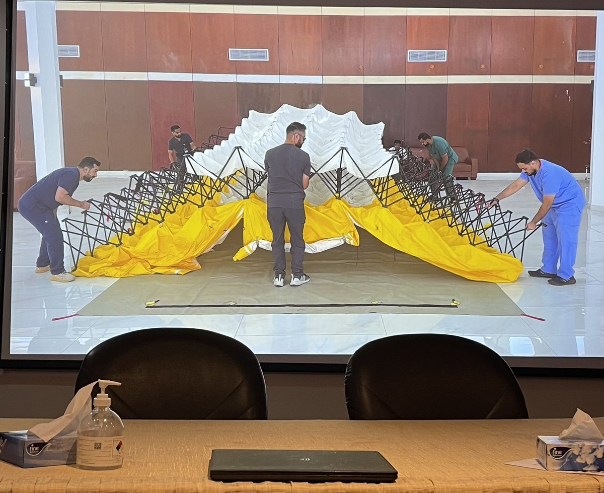 Mph_Awad's tweet image. تحت رعاية سعادة الدكتور محمد باجبير المشرف العام على مستشفى الملك فهد بجدة- عضو تجمع جدة الصحي الثاني @Jeddah2HC ، وبالتعاون مع قسم الفيزياء الطبية تم اليوم ولله الحمد اختتام "دورة الإستجابة الطبية للطوارئ النووية والإشعاعية"، استمرت هذه الدورة ليومين بمشاركة نخبة من المتحدثين من…