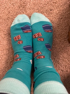 Its snowing in Indiana today! Great day 2 wear my OCALICON hot chocolate socks &amp; present 4
<a href="/OCALIofficial/">OCALI</a>
today @ 12:30 pm EDT "Top 10 Ways to Build Community for ALL Students with the Right Tools" Join me!
@texthelp
#PromotingAccess #Access4all #ATchat #UDLchat #OCALICON24