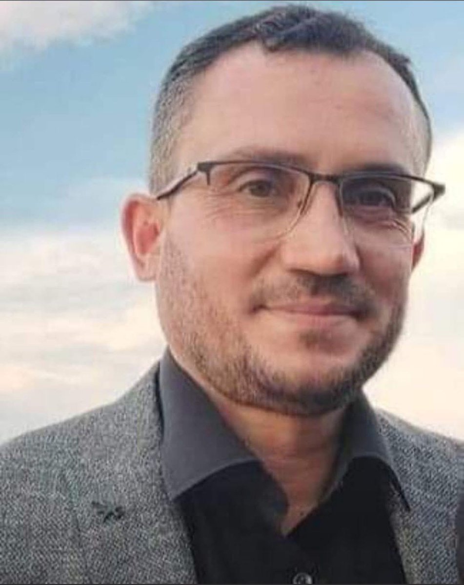 FerhanKoseoglu's tweet photo. Almanya’nın Duisburg şehrinde 6 Kasım 2024 tarihinden beri kayıp olan cami imamı Fatih Eryılmaz’ın cansız bedenine ulaşıldı.

Polisten yapılan açıklamada, Eryılmaz’ın cansız bedeni Hollanda’da Ren Nehri’nde bulunduğu duyuruldu. https://t.co/bWHGnXQ0uF
