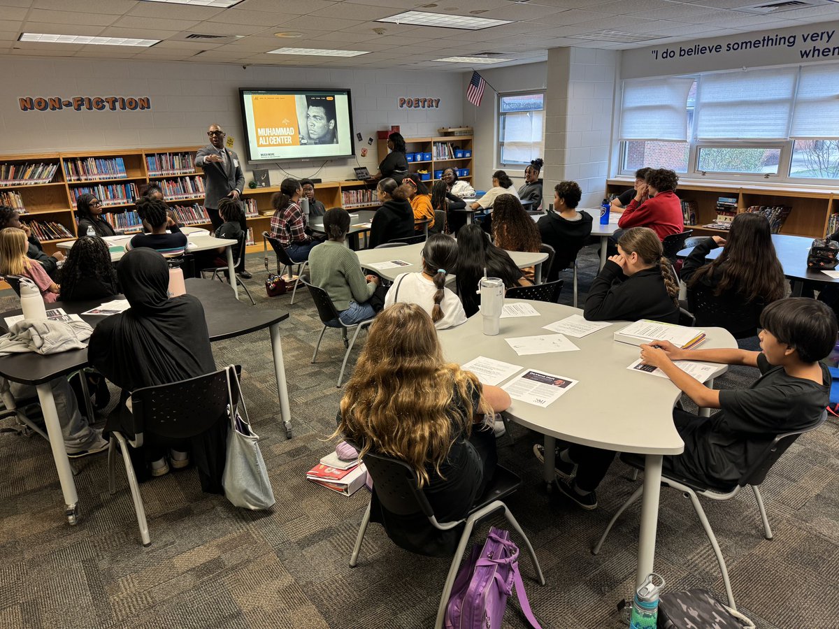 “Do something different. Be something different. Be something bigger to improve life for other people.” Thank you, <a href="/WestportMS/">Westport Middle</a> BSU for inviting our Ambassadors to listen to <a href="/DeVoneHolt/">DeVone Holt</a> , CEO of the <a href="/AliCenter/">Muhammad Ali Center</a> , and #DiscoverThePossibilities <a href="/ExploreJCPS/">JCPS Explore Pathways</a> <a href="/JCPSKY/">JCPS</a> 🥊🥊🦋🐝