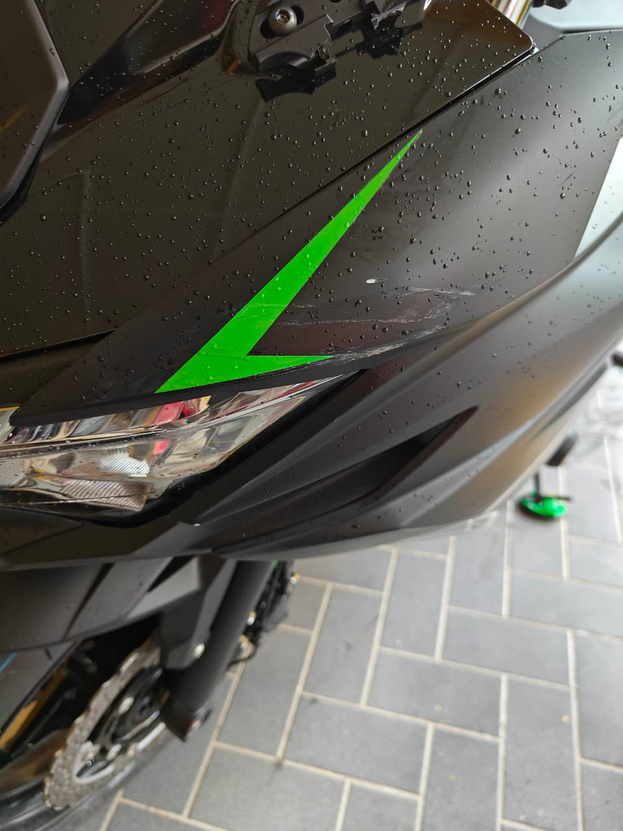 IezlanAmir's tweet photo. Hi everyone, I was involved in an accident today (21 Nov) around 5:30 PM on the Sprint Highway, heading towards TTDI. If anyone passing through the area has dashcam footage, it would really help in clarifying the incident.

Please DM me if you have anything.

Thank you! 🙏 https://t.co/nWjJu2og9g