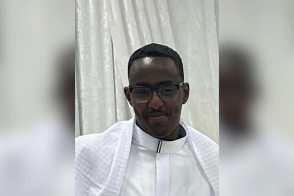 CrimeLdn's tweet image. A teenager has been jailed for murder. 

Sanchez Tate, 18, (r) stabbed 21-yr-old Mohamed Abdi Noor in the chest after noor blamed Tate for pushing over his motorbike over in a street in Islington.

Tate was jailed for a minimum of 22 years.