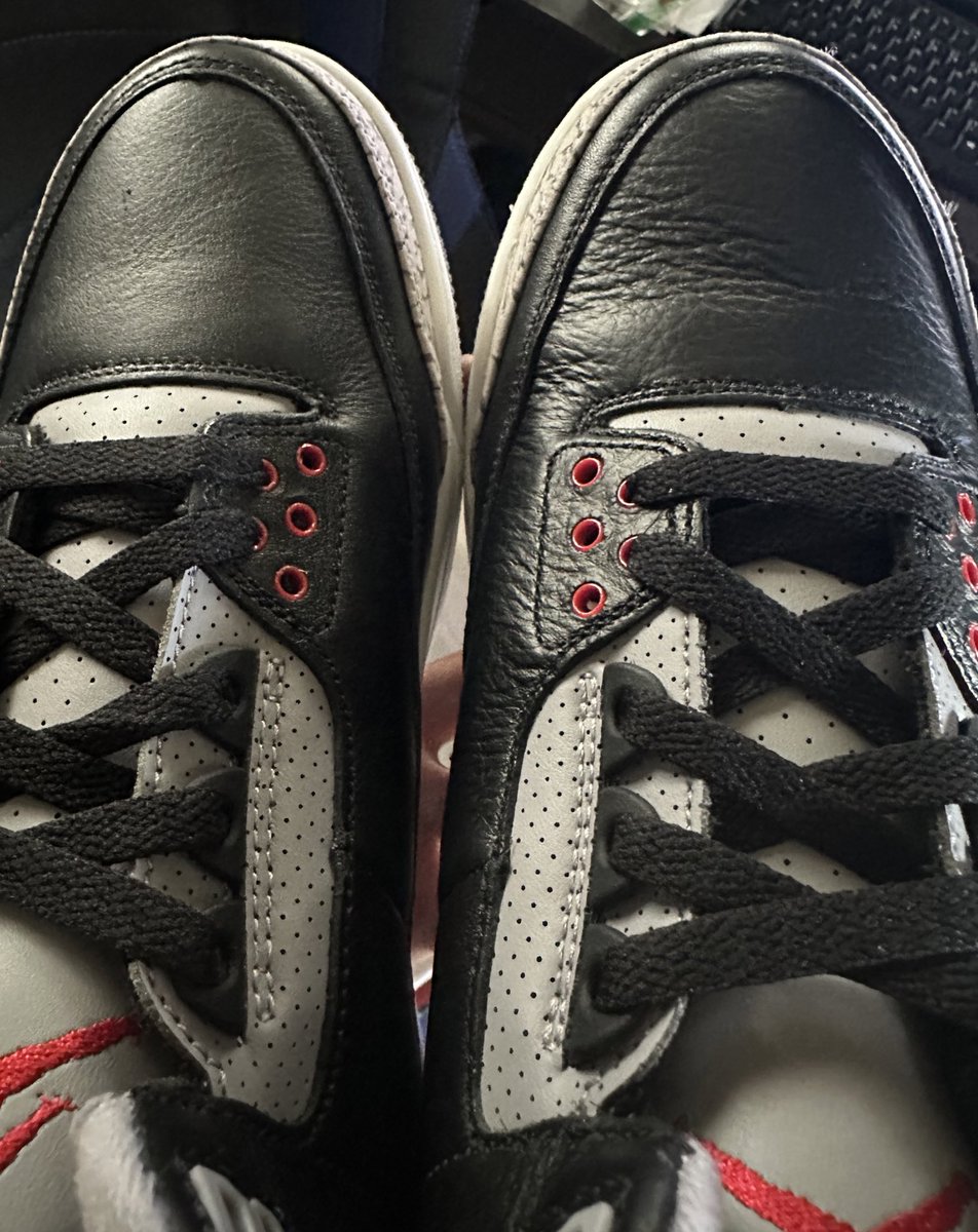 How could yall do this to me <a href="/Nike/">Nike</a> <a href="/Jumpman23/">Jordan</a> ?? Ive been waiting for these for so long!