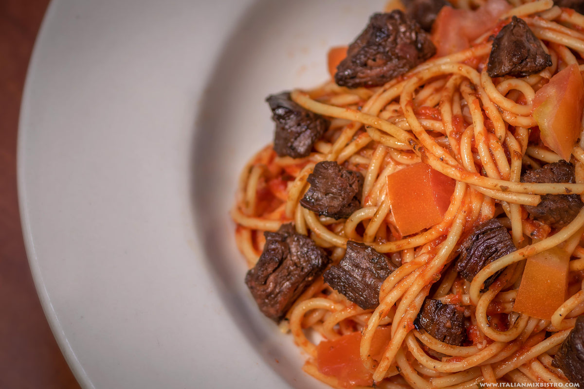 ItalianMixBistr's tweet photo. Disfruta la Experiencia de una Spaguetti Norteño
de ItalianMix Bistro 
¡Ven y déjanos deleitarte con lo mejor de Italia! 😋🇮🇹 o también puedes  ORDENA EN LINEA en el siguiente link https://t.co/Kqc5l5h6IP

#disfrutalaexperiencia #piedrasnegras #descarganuestraapp https://t.co/EU5QkiPg81