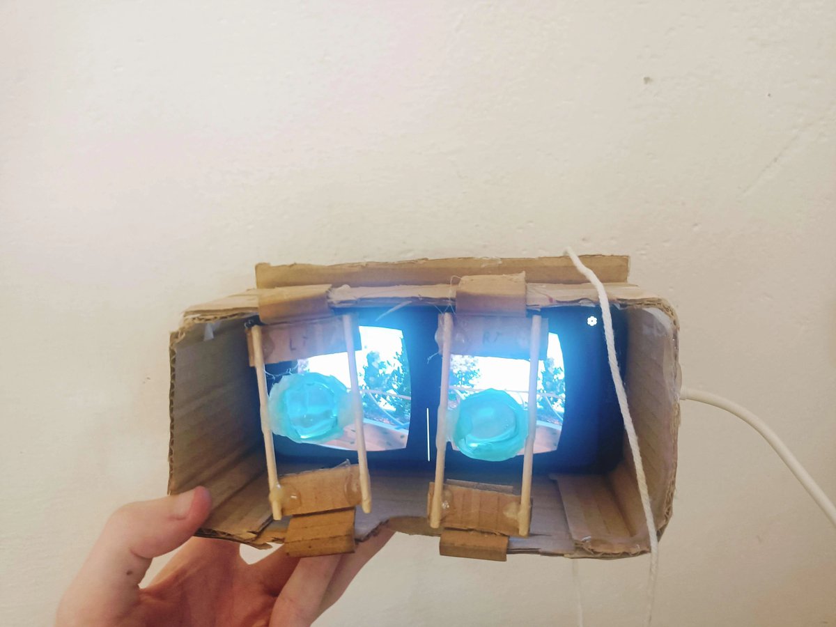 VR- Benchmark and gameplay tweet media