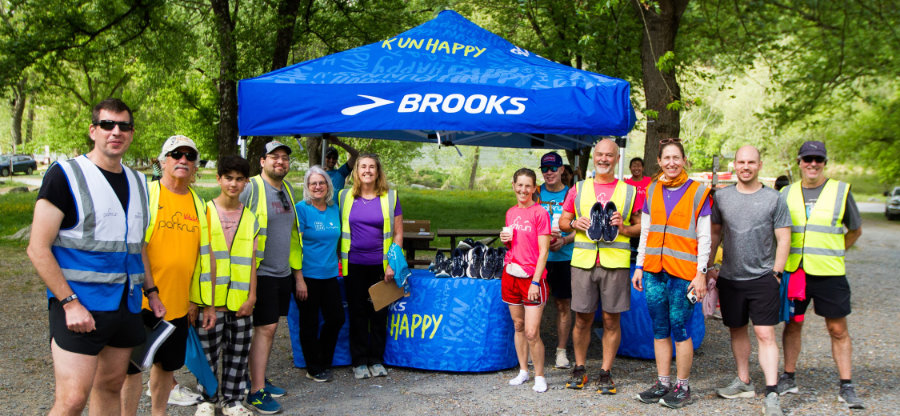 Have you ever wondered why parkrun has partnerships? 🤔 🗯️ 
EN: parkrun.me/8n64v

Pourquoi parkrun a des partenariats commerciaux ? 🤔 🗯️
FR: parkrun.me/0318x