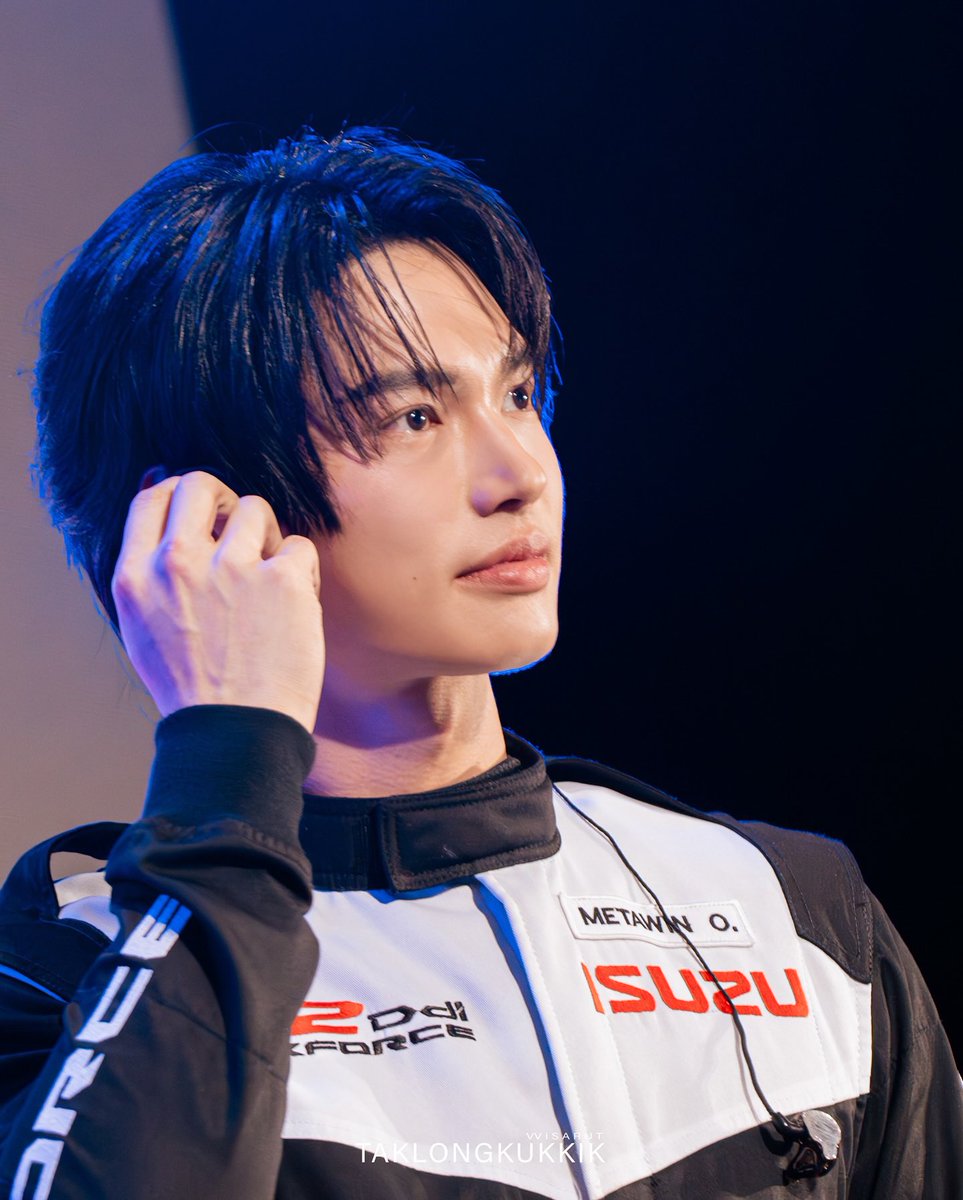 __opywpy__'s tweet photo. 😍🔥
cr. taklongkukkik

#พลังใหม่กำหนดโลก
#TheForceOfFuture 
#isuzuddimaxforce
#ISUZUMAXFORCE
#winmetawin https://t.co/HIzhwCjoM8