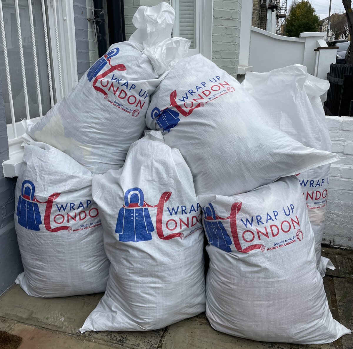 Thank you to everyone who donated coats to the <a href="/BellevillePTA/">BellevillePTA</a>  collection for <a href="/HandsOnLondon_/">HandsOn London</a> 

8 huge sacks were collected which will be distributed amongst multiple front line charities, including homelessness organisations, refugees and family centres.