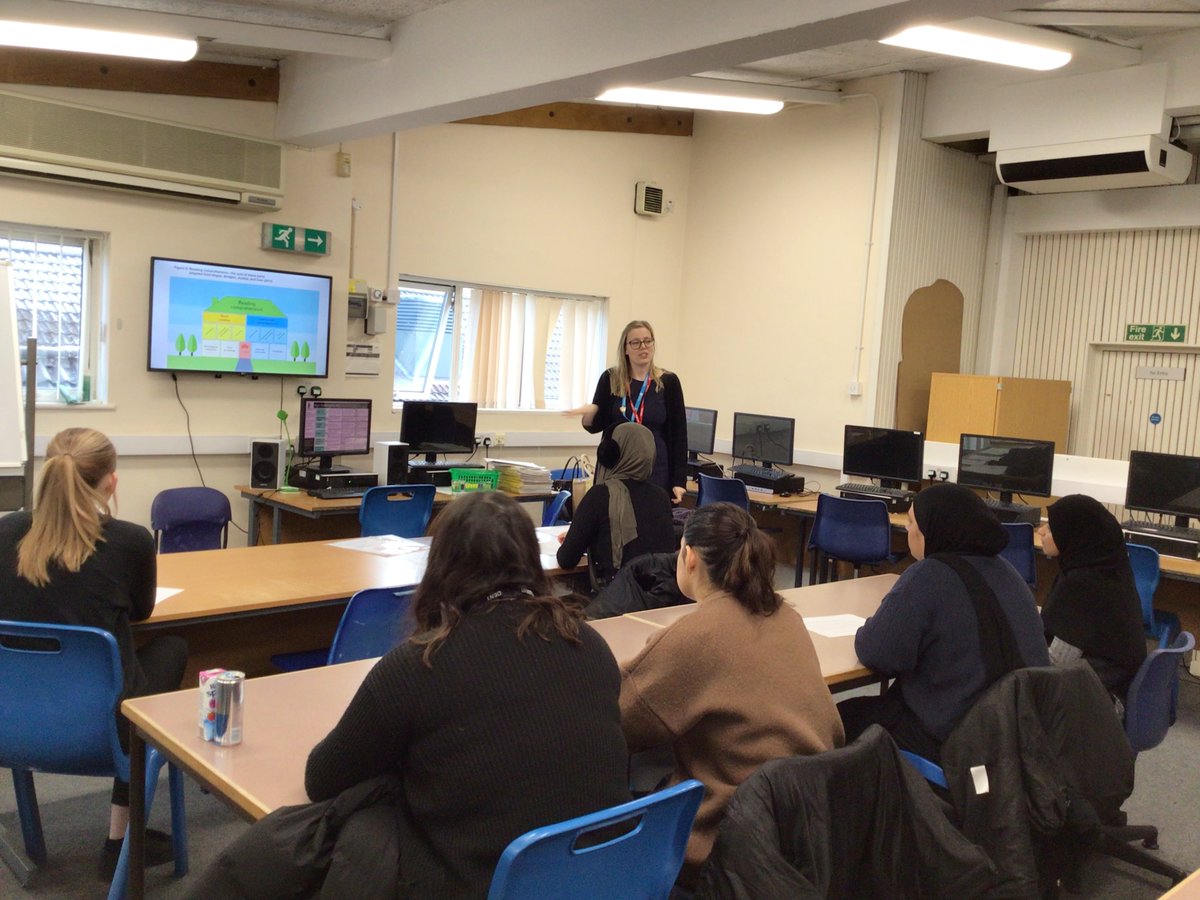 Windsor High School and Sixth Form (@windsor_tweets) on Twitter photo Windsor Sixth Form was visited by a PGCE Secondary English Tutor from <a href="/Worcester_Uni/">University of Worcester</a> today who delivered a session on Supporting Students to Read to our Year 12 and 13 Peer Readers and Aspiring Educators. A great session - thank you!
#peerreaders #reading #aspiringeducators Windsor Sixth Form was visited by a PGCE Secondary English Tutor from <a href="/Worcester_Uni/">University of Worcester</a> today who delivered a session on Supporting Students to Read to our Year 12 and 13 Peer Readers and Aspiring Educators. A great session - thank you!
#peerreaders #reading #aspiringeducators