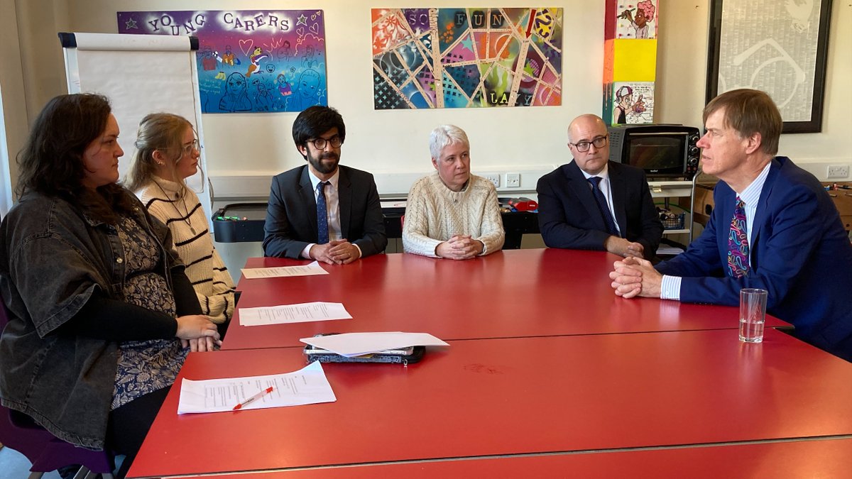 Today, on Carers Rights Day, we welcomed Sir Stephen Timms, Minister of State in the Department for Works and Pensions, to discuss the vital role of caregivers in our community and the ongoing support services available to them.
Read more about the visit: carerssupportcentre.org.uk/social-securit…