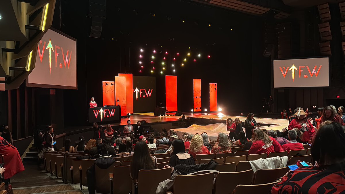 Fern Gabriel (@sesmelot) on Twitter photo <a href="/AngelaSterritt/">Angela Sterritt π</a> It was amazing to see you last night at the Vancouver Indigenous Fashion Week: Red Dress Event. What a powetful and amazing event! βπΎ #MMIW #MMIWG #MMIWG2S #VIFW <a href="/AngelaSterritt/">Angela Sterritt π</a> It was amazing to see you last night at the Vancouver Indigenous Fashion Week: Red Dress Event. What a powetful and amazing event! βπΎ #MMIW #MMIWG #MMIWG2S #VIFW