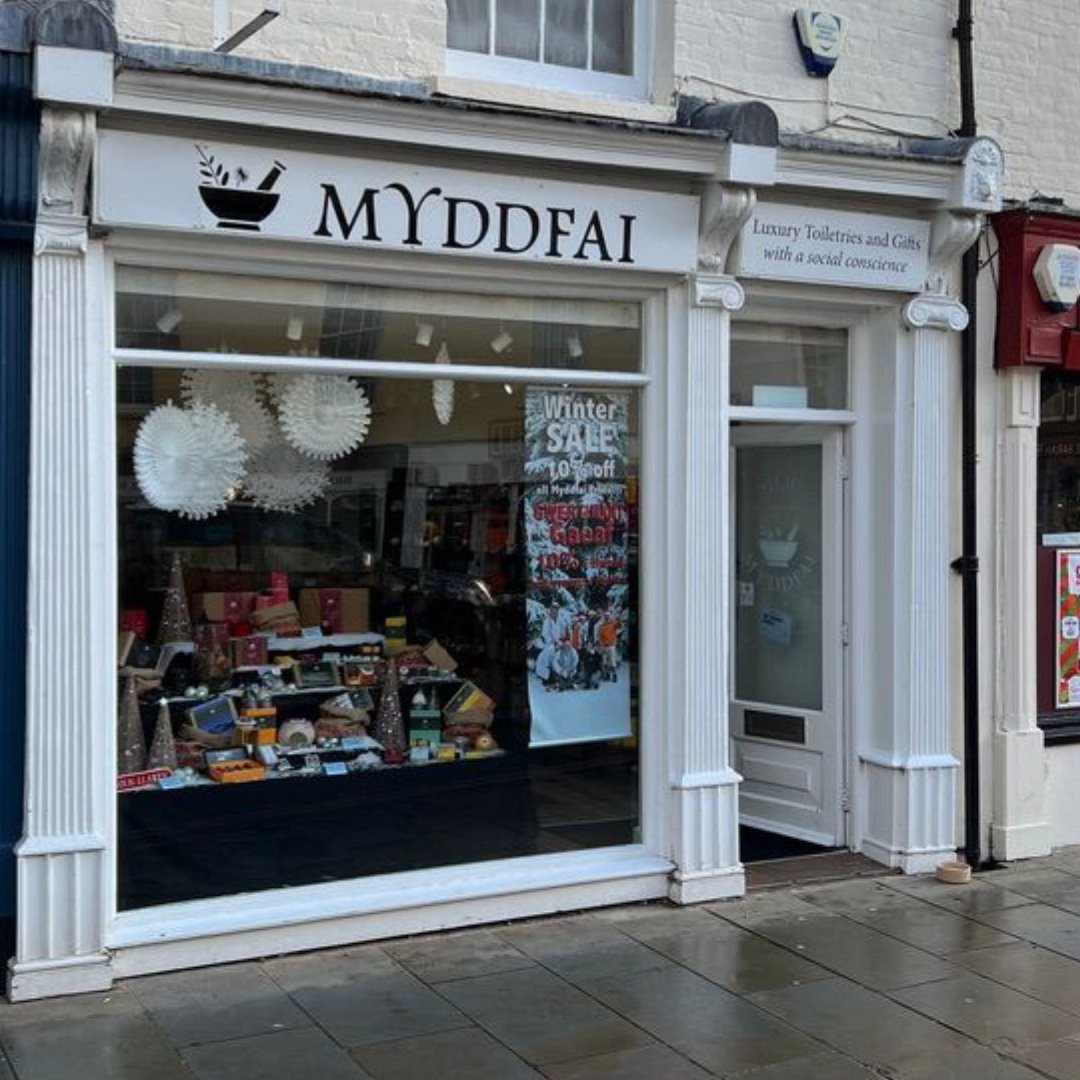 Brecon Shop Sale
Join us this weekend at our Brecon shop for some festive fun and fabulous savings!
Enjoy 10% off all Myddfai products—available exclusively in-store on Friday 29th November and Saturday 30th November.
Don’t miss out—come along, shop local.