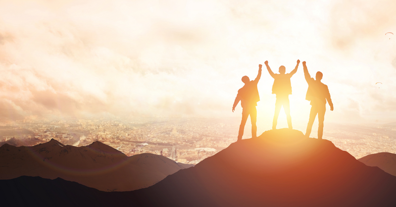 seanmiddleton's tweet photo. Navigating #RapidGrowth in a scaling #tech startup is challenging. As a leader, I saw intense hiring demands and felt the pressure to onboard quickly. But we took a different approach, setting a tone that prioritized cultural fit and collaboration over pure speed. https://t.co/tET5ulJbBv
