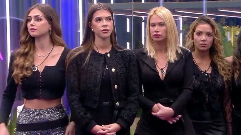 blxncaxx's tweet photo. Os juro que son las personas que más rechazo me han provocado de toda la edición....
#GH21N https://t.co/Oju8iWyY3v
